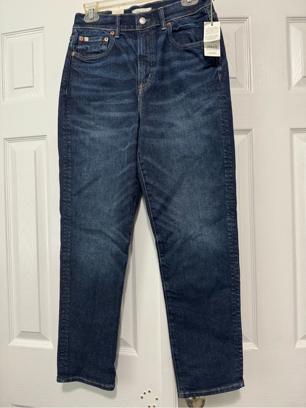 American Eagle Outfitters Women's Mom Jeans‎ in Dark Blue Indigo